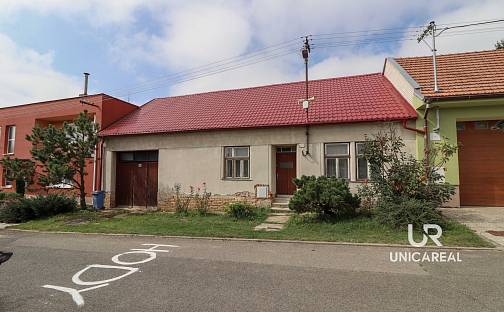 Prodej domu 182 m² s pozemkem 1 946 m², Žeravice, okres Hodonín