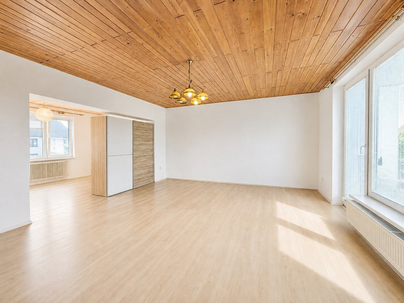 Prodej nájemního domu, činžáku 190 m² — photo 3