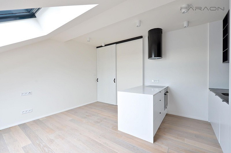 Pronájem bytu 1+kk 40 m² - Mehr