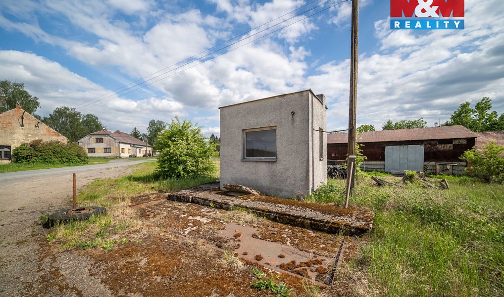 Prodej zemědělského objektu 2 087 m², Životice – náhled fotky 6