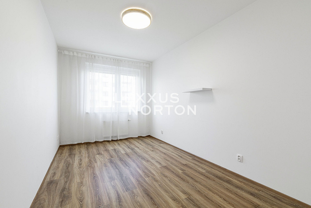 Pronájem bytu 2+kk 52 m² – fotografie 4