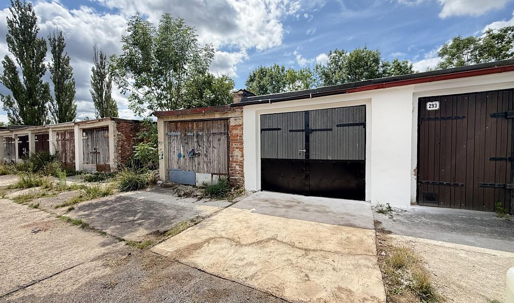 Prodej garáže, 20 m2, Duchcov, ul. Bezručova, Duchcov – náhled fotky 7