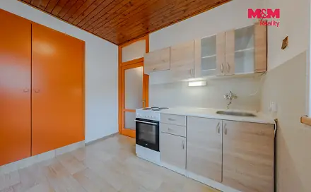 Prodej bytu 3+1 86 m², Lázky, Vsetín