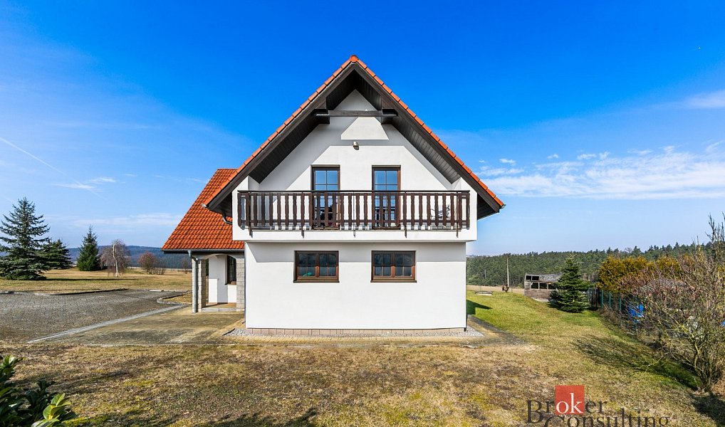 Prodej domu 150 m² s pozemkem 4 717 m², Hromnice – náhled fotky 3
