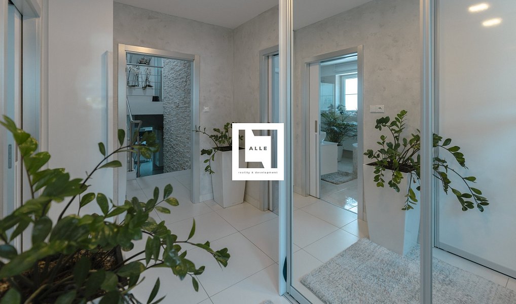 Prodej domu 326 m² s pozemkem 1 100 m², Olomouc – náhled fotky 7