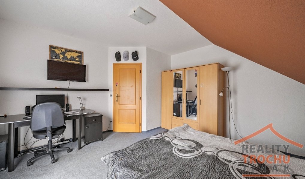 Prodej domu 115 m² s pozemkem 456 m², Hradec Králové – náhled fotky 16