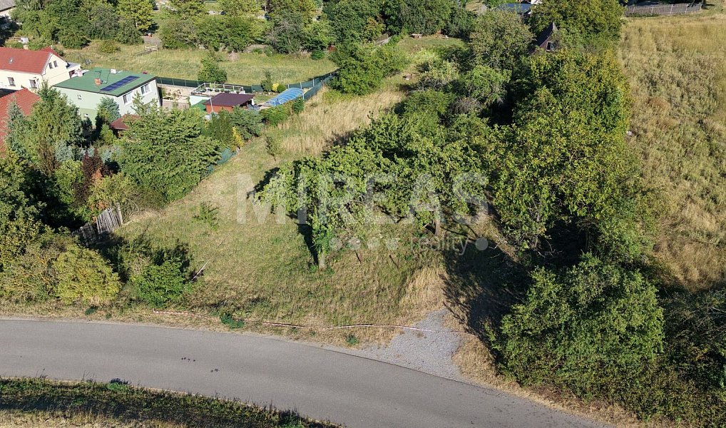 Prodej stavebního pozemku 559 m², Benátky nad Jizerou – náhled fotky 2
