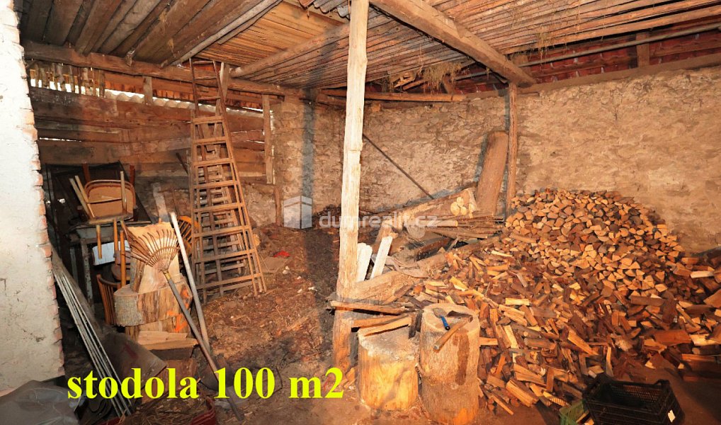 Prodej domu 112 m² s pozemkem 1 623 m², Slabčice – náhled fotky 33