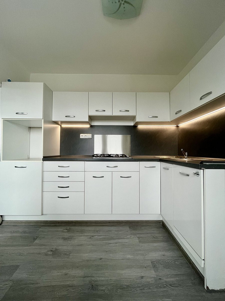 Pronájem bytu 1+1 38 m²