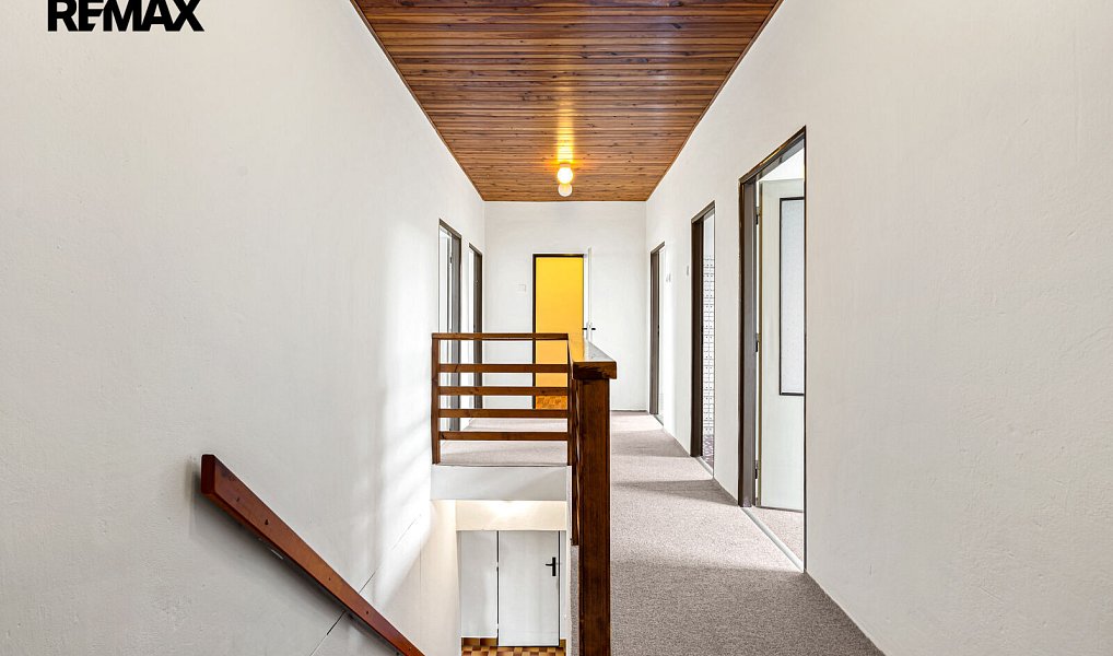 Prodej domu 220 m² s pozemkem 564 m², Praha – náhled fotky 29
