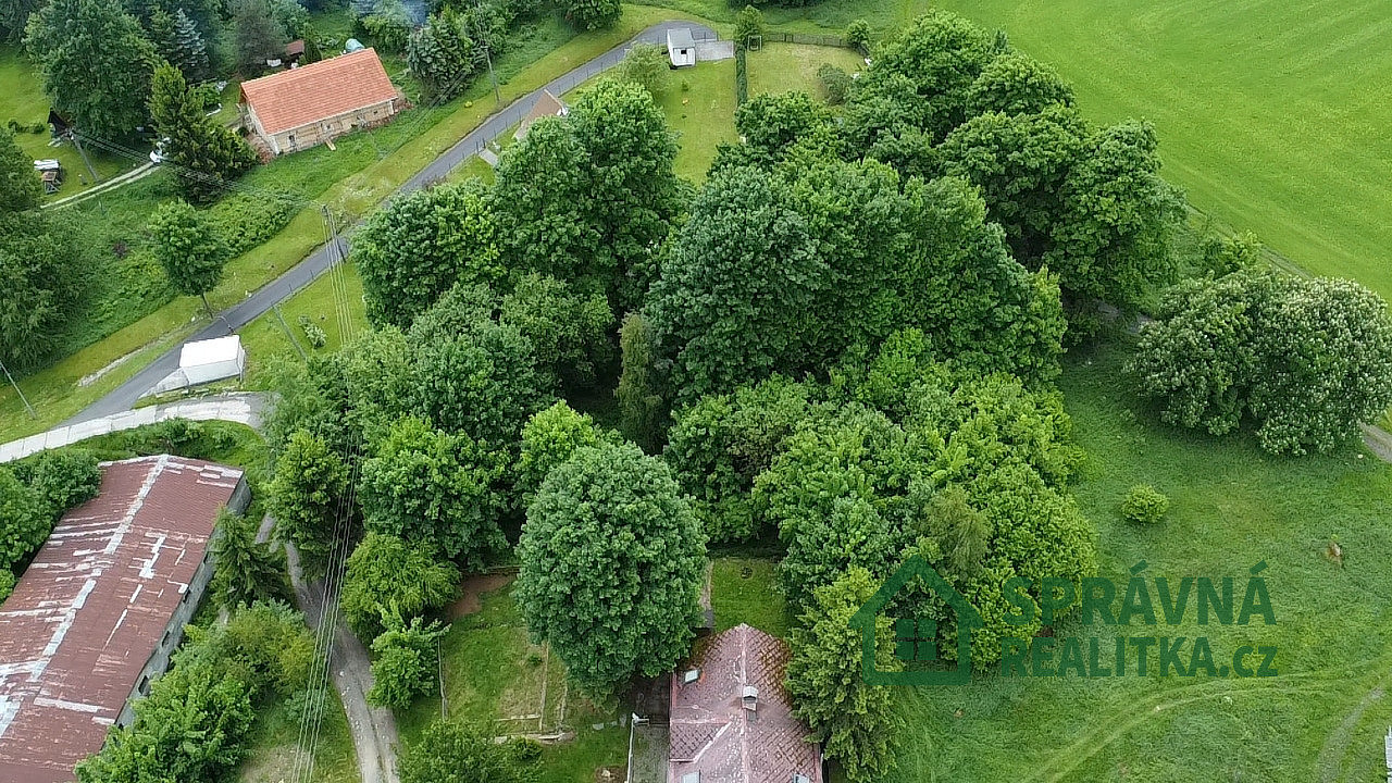 Prodej stavebního pozemku 1 484 m² – fotografie 5