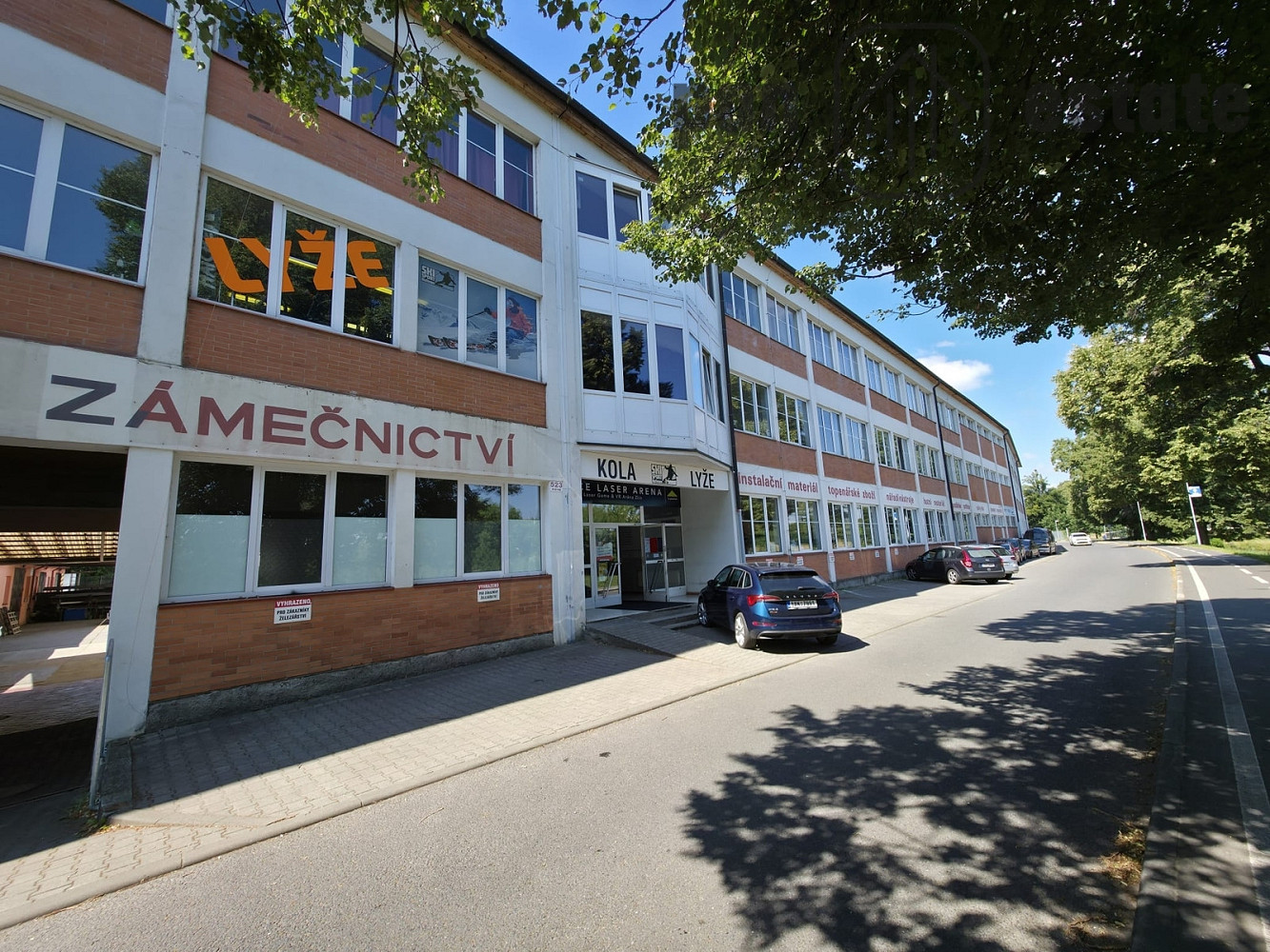 Pronájem kanceláře 40 m² — photo 2