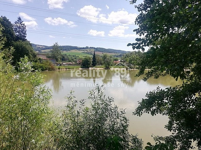Prodej pozemku 40 629 m²