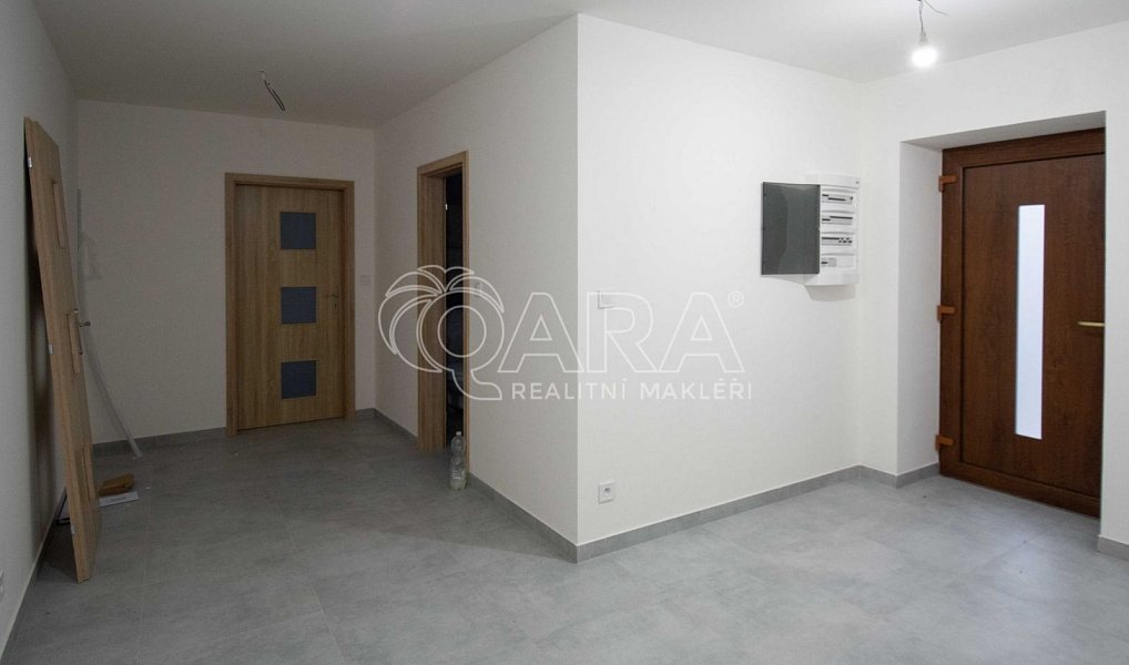 Prodej domu 143 m² s pozemkem 186 m², Neratovice – náhled fotky 15