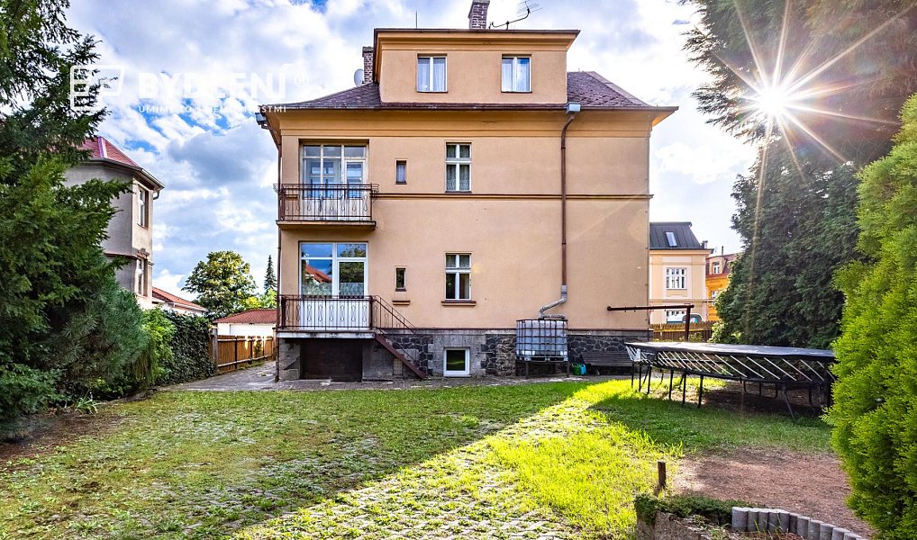 Prodej domu 360 m² s pozemkem 587 m², Novosedlice – náhled fotky 2