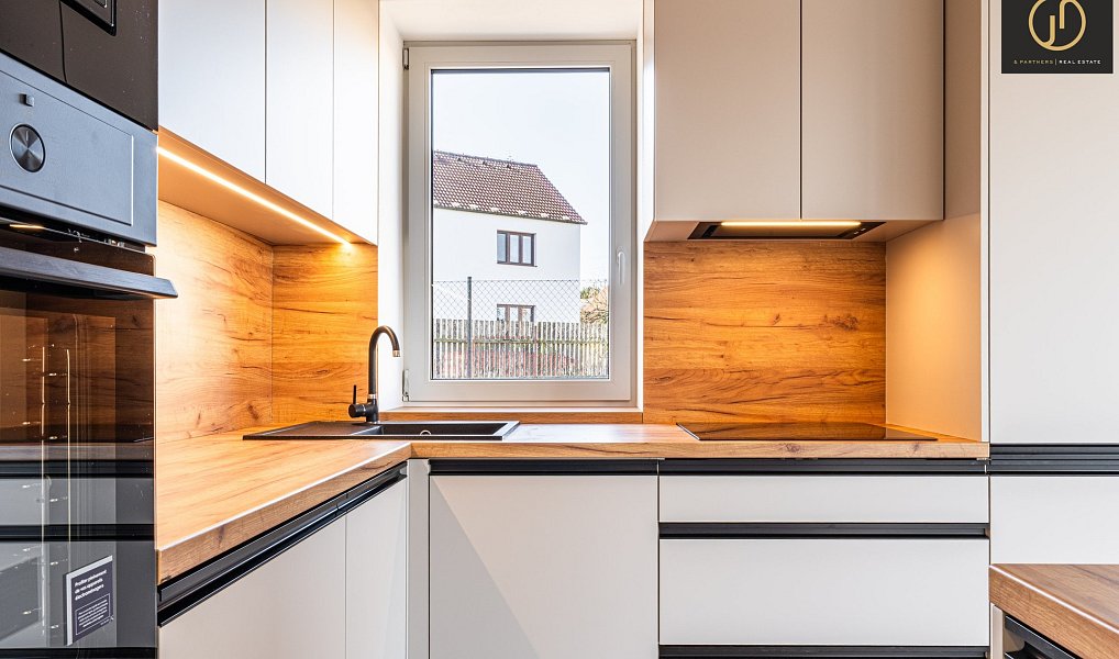 Prodej domu 120 m² s pozemkem 506 m², Kamenné Žehrovice – náhled fotky 8