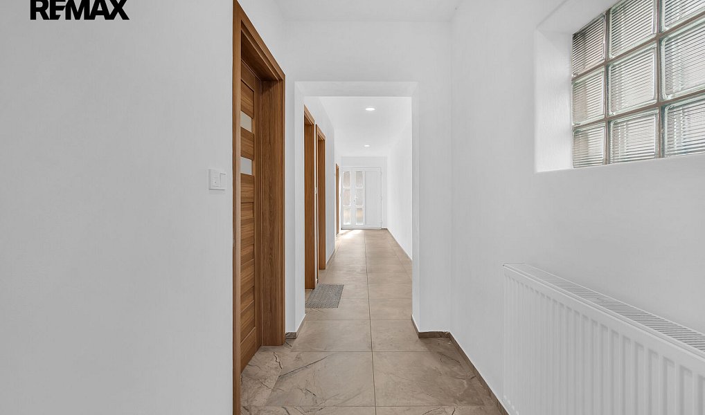 Prodej domu 132 m² s pozemkem 1 031 m², Nechanice – náhled fotky 12