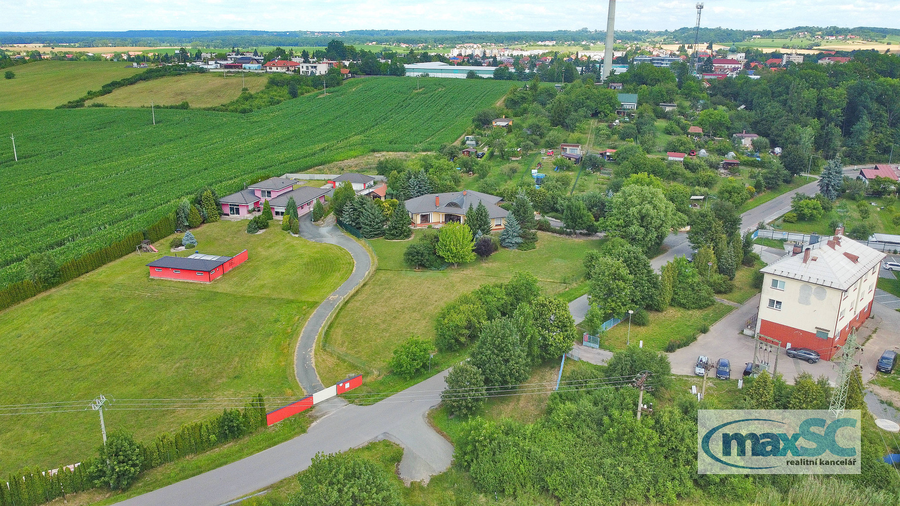 Prodej stavebního pozemku v Holicích – pohled 5