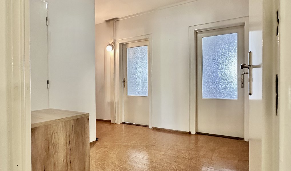 Pronájem bytu 3+1 75 m², Praha – náhled fotky 3