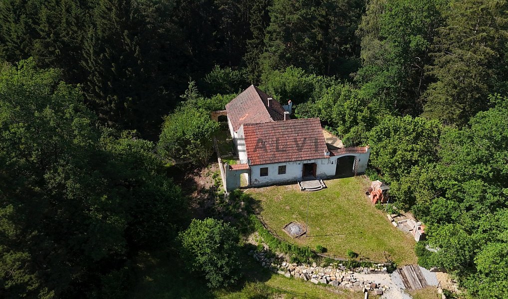 Prodej chaty/chalupy 110 m² s pozemkem 4 836 m², Trhové Sviny – náhled fotky 3