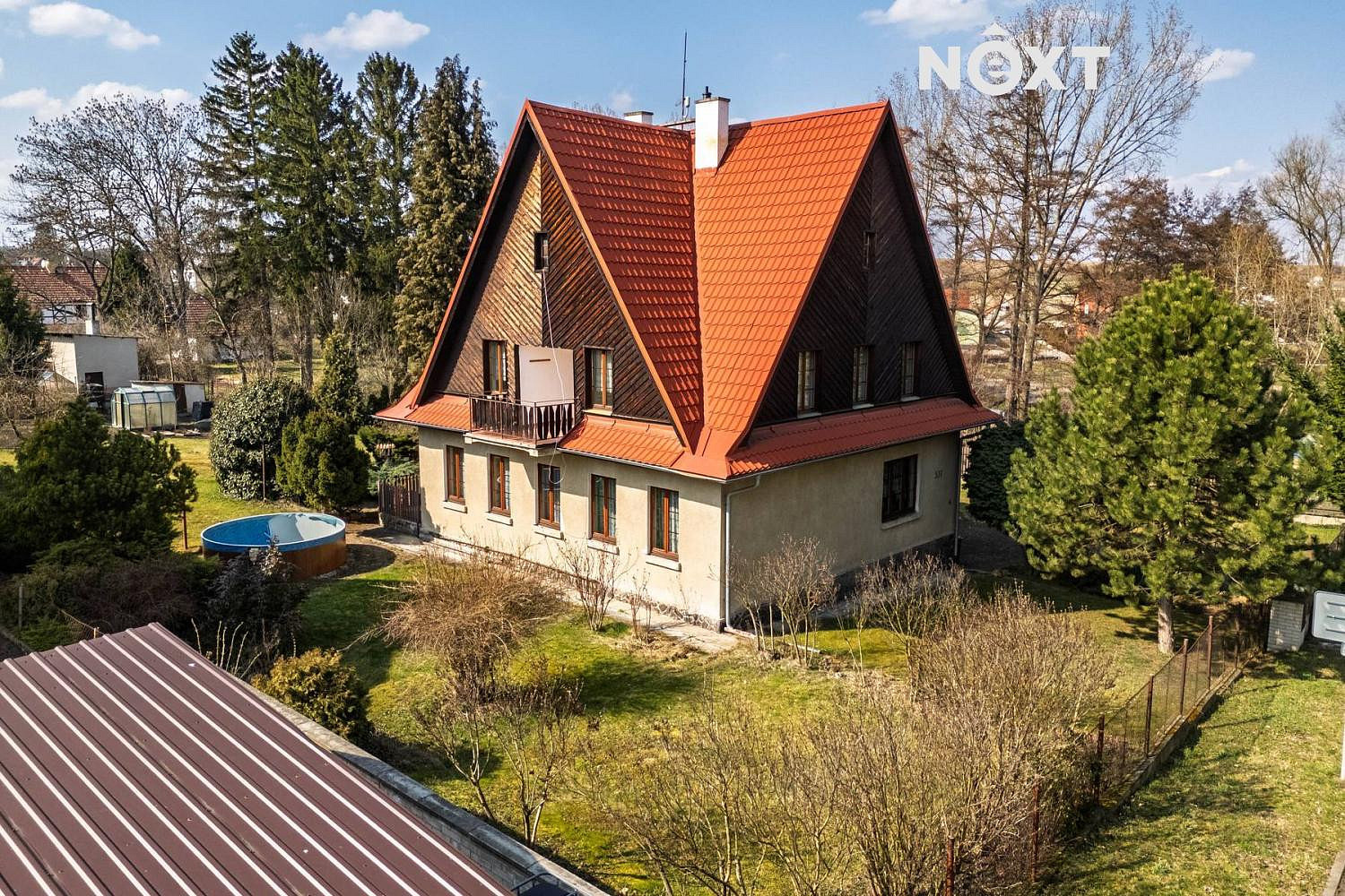 Prodej domu 261 m² s pozemkem 1 649 m²