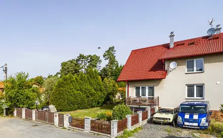 Prodej domu 220 m² s pozemkem 996 m², Narysov, okres Příbram