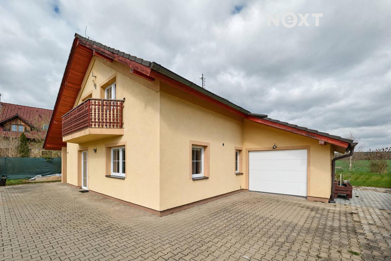 Prodej domu 180 m² s pozemkem 882 m² — photo 3