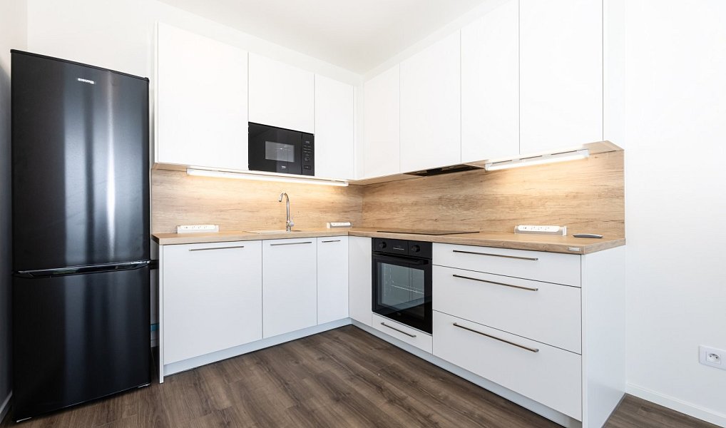 Pronájem bytu 2+kk, 43 m², Černý Most - Praha 14, Praha