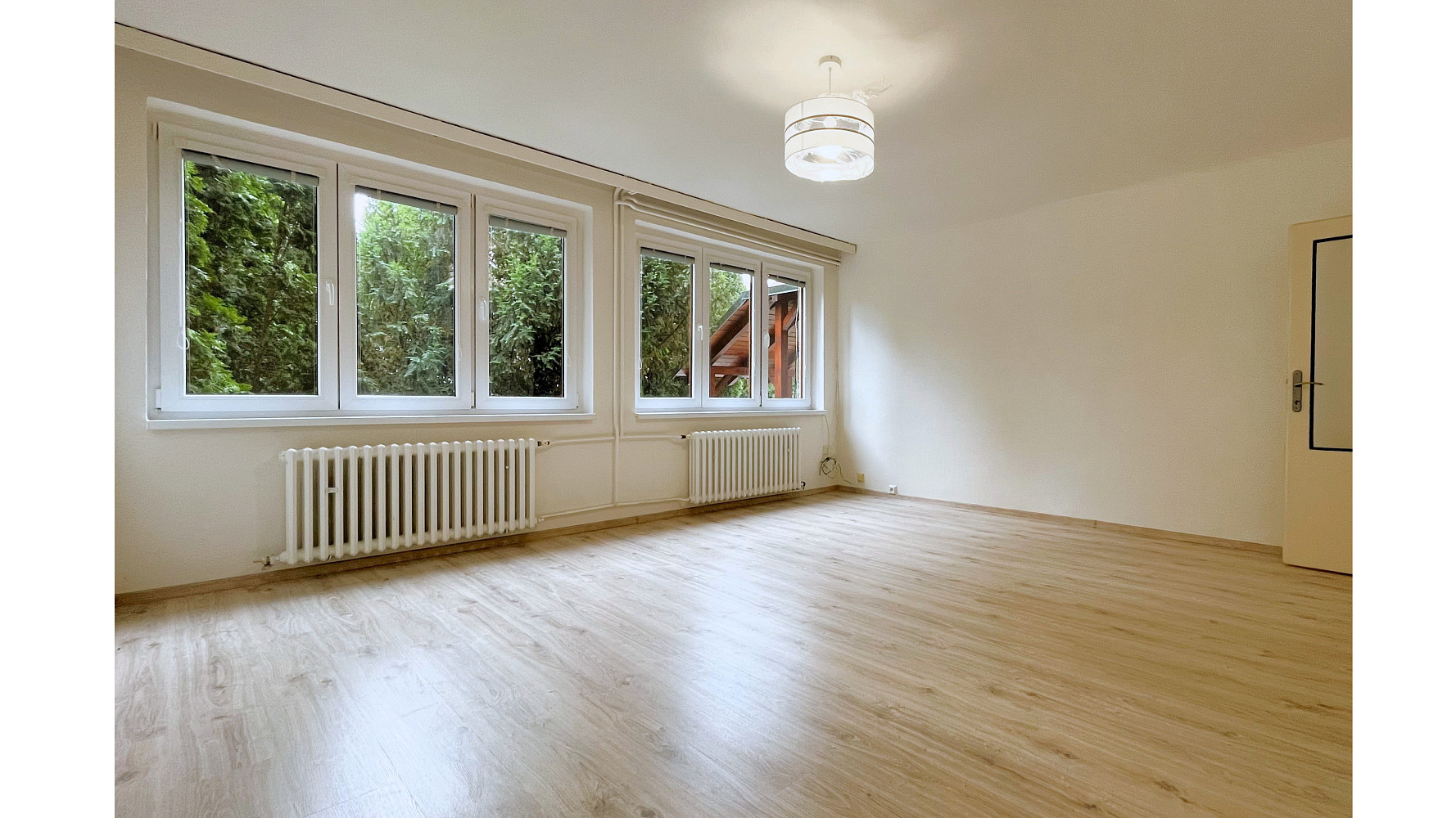 Pronájem bytu 3+1 90 m² — photo 3