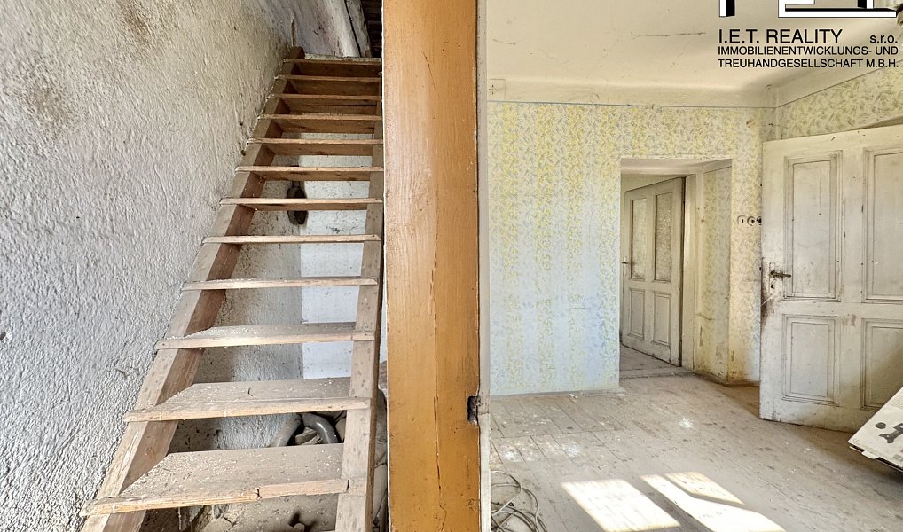 Prodej domu 300 m² s pozemkem 1 377 m², Skalka – náhled fotky 12