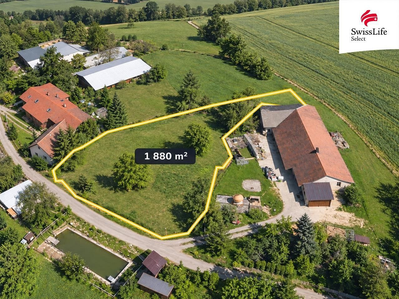 Prodej stavebního pozemku 1 880 m² – fotografie 3