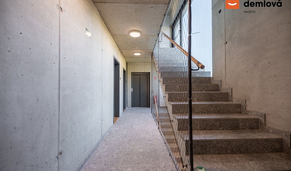 Pronájem bytu 3+kk 80 m², Ostrava – náhled fotky 11