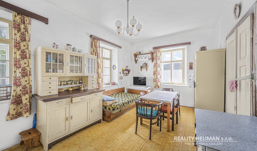 Prodej domu 569 m² s pozemkem 1 864 m², Starý Šachov – náhled fotky 11