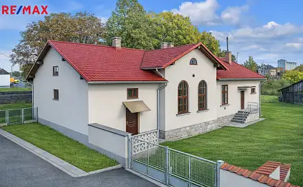 Prodej komerčního objektu (jiného typu) 370 m², Nádražní, Luštěnice, okres Mladá Boleslav