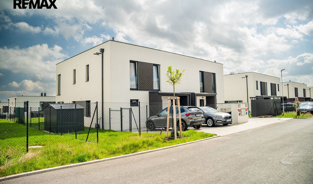 Pronájem domu 161 m² s pozemkem 403 m², Praha – náhled fotky 5