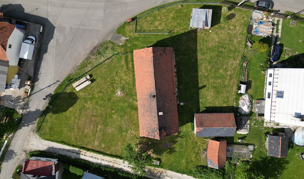 Prodej domu 352 m² s pozemkem 1 167 m², Ženklava – náhled fotky 4