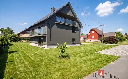 Prodej domu 257 m² s pozemkem 767 m², Staré Město, okres Bruntál