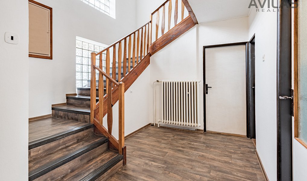 Prodej domu 318 m² s pozemkem 612 m², Praha – náhled fotky 22