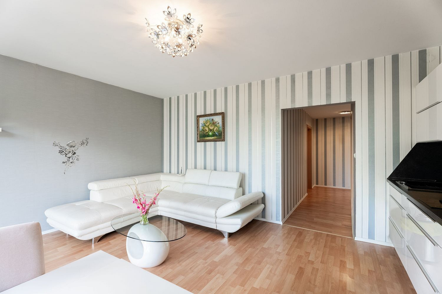 Prodej bytu 2+kk 45 m² – fotografie 3