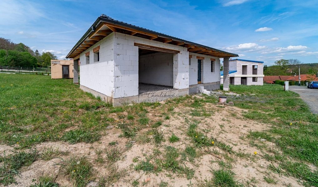 Prodej domu 135 m² s pozemkem 818 m², Zdemyslice – náhled fotky 2