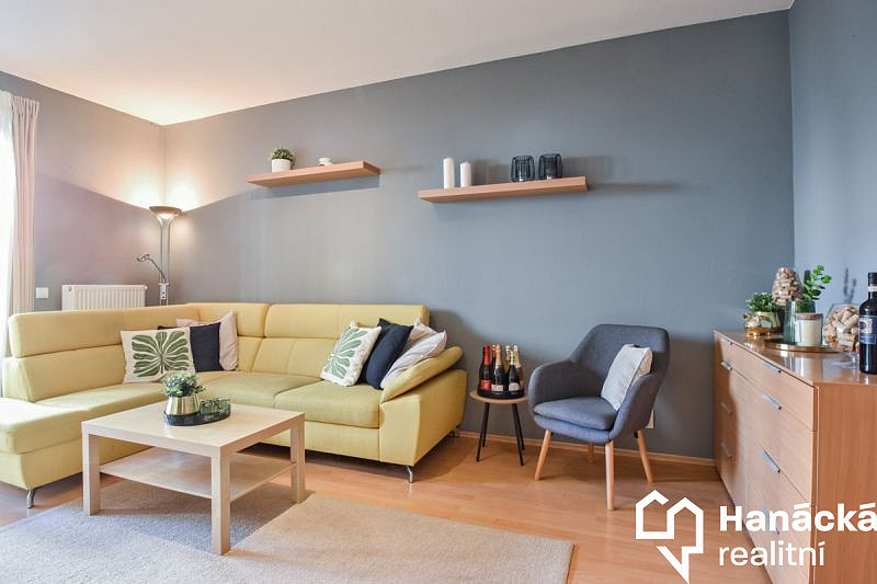 Prodej bytu 2+kk 62 m² – pohled 3
