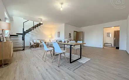 Prodej bytu 4+kk 148 m²