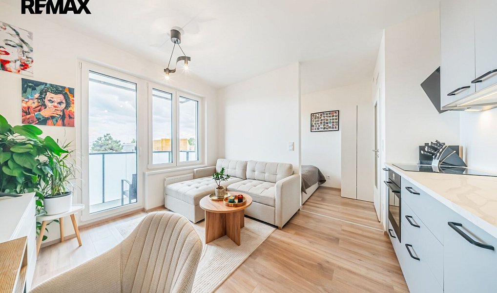 Prodej bytu 1+kk 31 m², Praha – náhled fotky 7