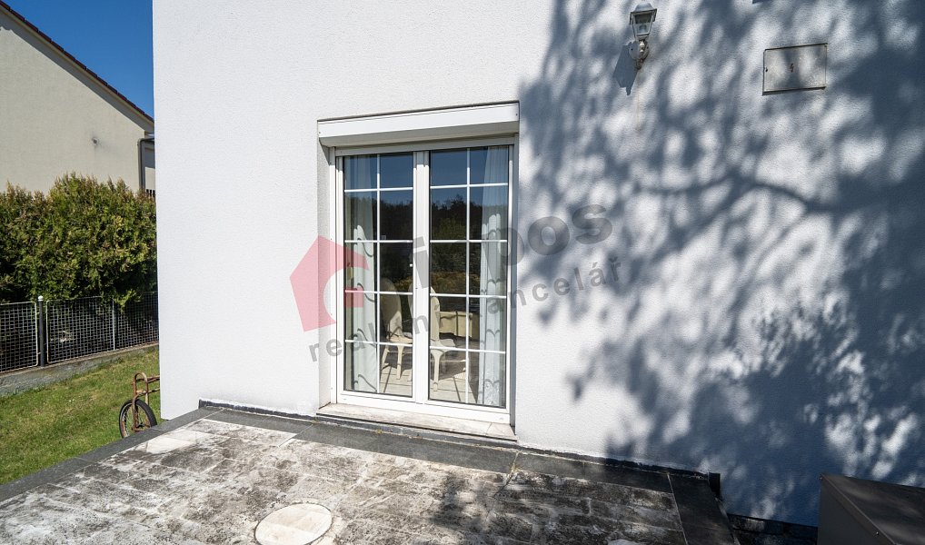 Prodej domu 300 m² s pozemkem 813 m², Týnec nad Sázavou – náhled fotky 7