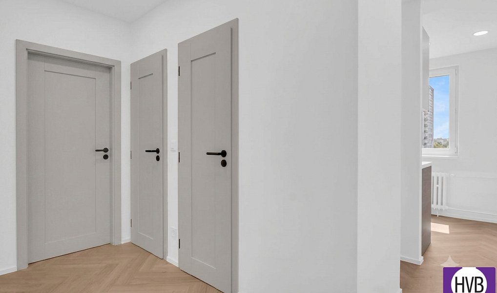 Prodej bytu 2+1 56 m², Praha – náhled fotky 12