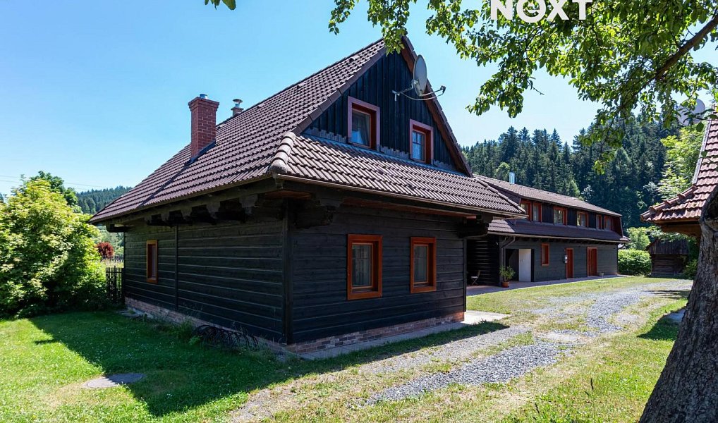 Prodej domu 328 m² s pozemkem 1 440 m², Nový Hrozenkov – náhled fotky 2