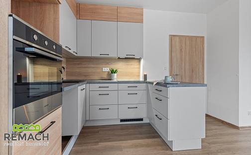 Pronájem bytu 2+kk 61 m², Bartoňova, Náchod - Staré Město nad Metují