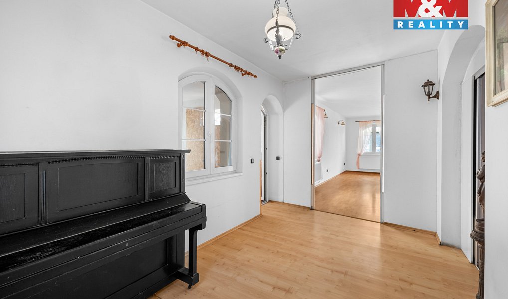 Prodej domu 280 m² s pozemkem 1 065 m², Vodochody – náhled fotky 20