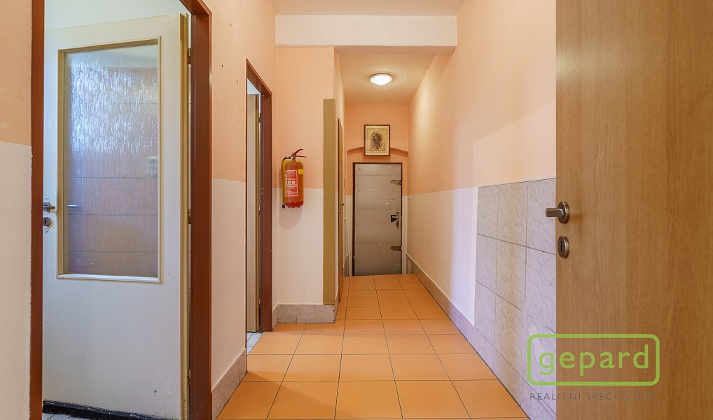 Prodej obchodních prostor 112 m², Karlovy Vary – náhled fotky 12
