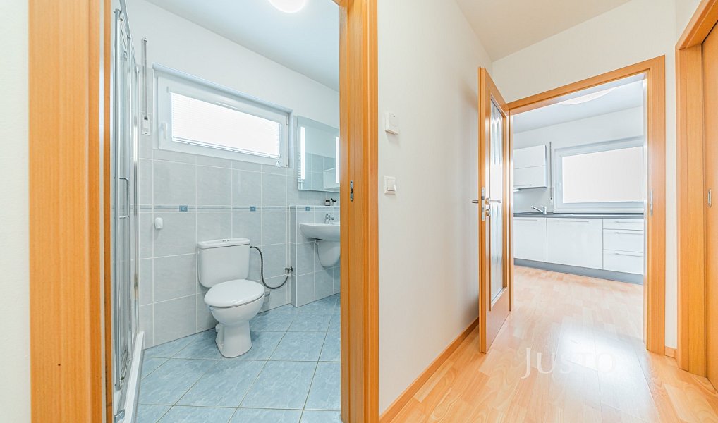 Prodej domu 117 m² s pozemkem 1 389 m², Blešno – náhled fotky 16
